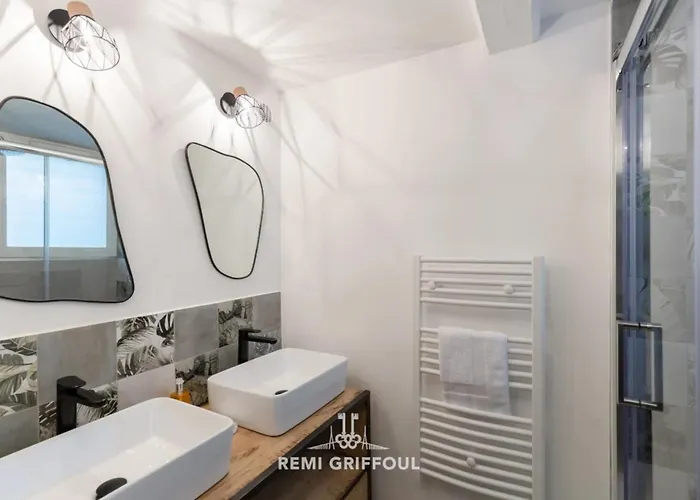 L'atelier D'elea 4 Terrace - Industrial-chic In The Heart Of Honfleur