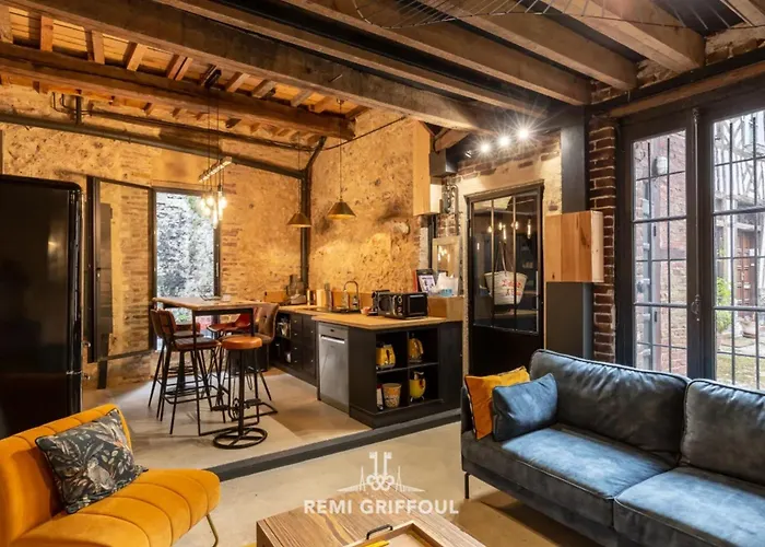 Дом отдыха L'atelier D'elea 4 Terrace - Industrial-chic In The Heart Of Онфлёр